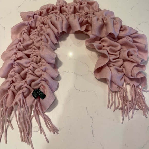 Lauren Ralph Lauren Pino Caterpillar Elegant Pink Ruffled Scarf - Picture 1 of 9